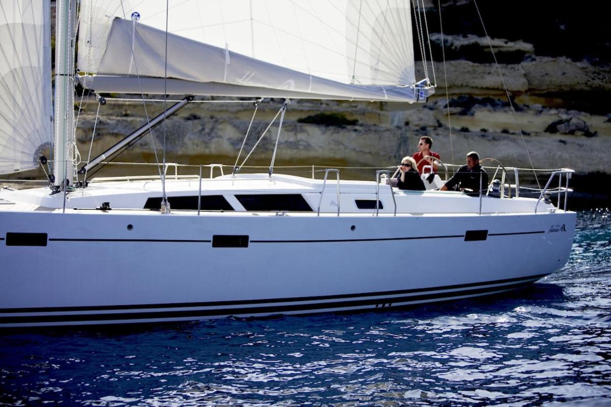 Luna Bay, Voilier 3 2 Salles De Bain * Sete